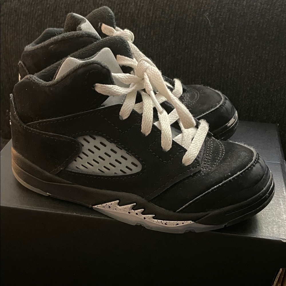 Air Jordan 5 Retros